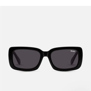 Yada Yada Quay Black Sunglasses